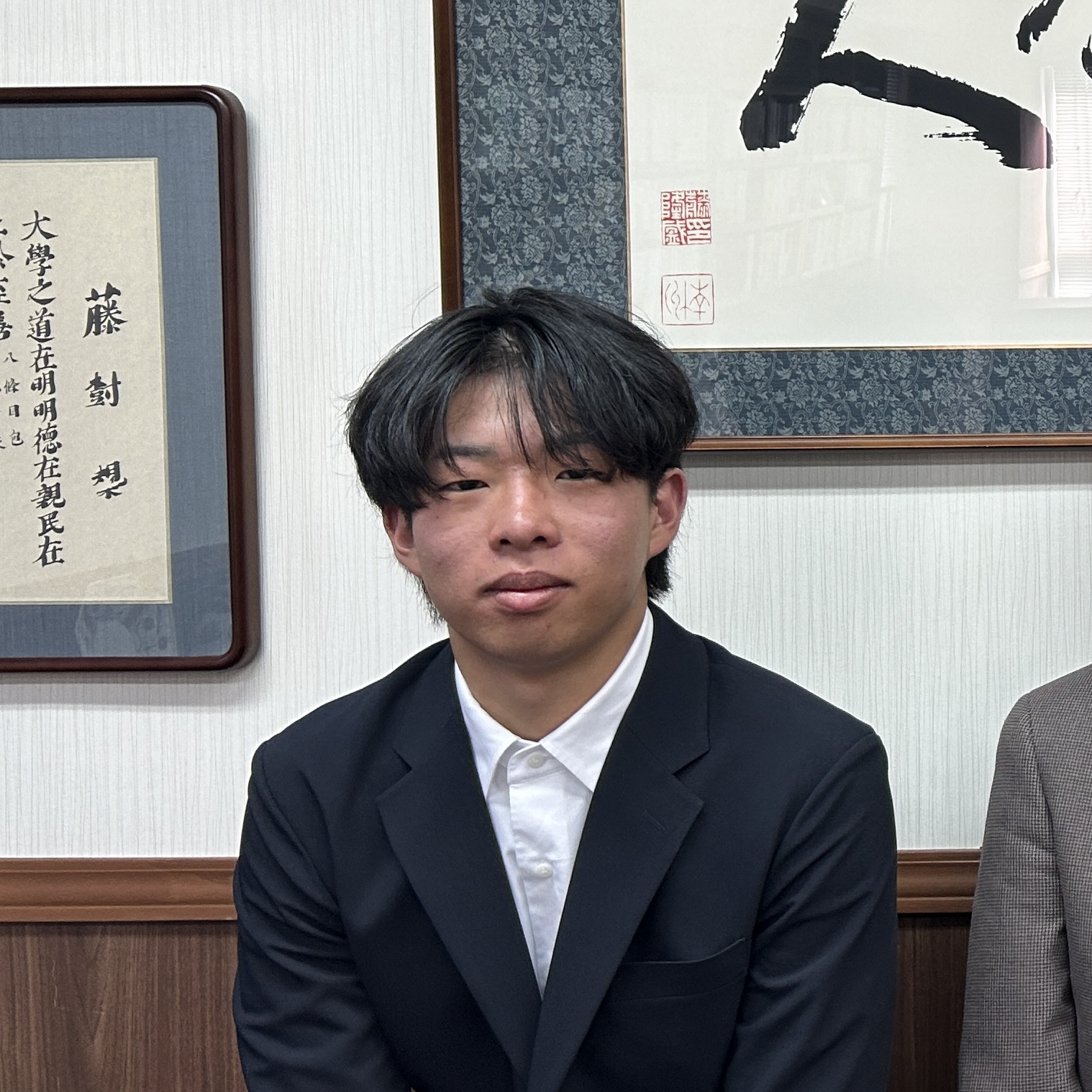 鈴木